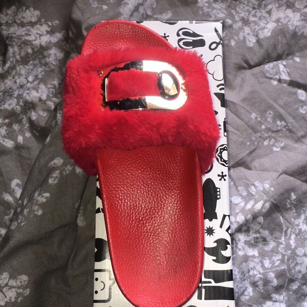 Shoes - Picture 3 of 3